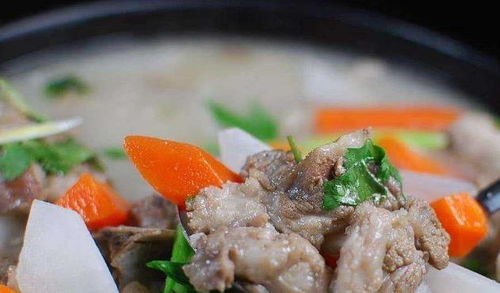 燉羊肉的禁忌與訣竅 牢記“2香2酸”不能加，湯鮮肉爛不膻不膩